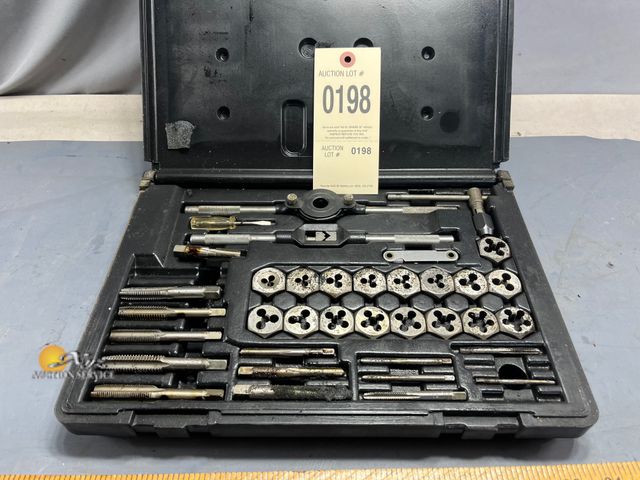 Lot 83-198 - Craftsman Standard Tap and Die Set