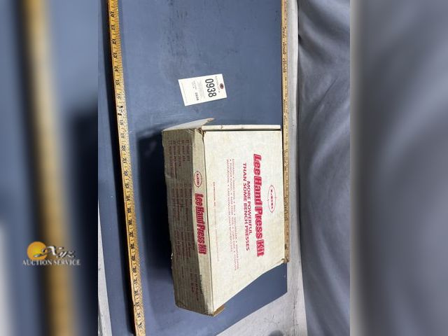 Lot 83-938 - Lee Hand ReLoading Press
