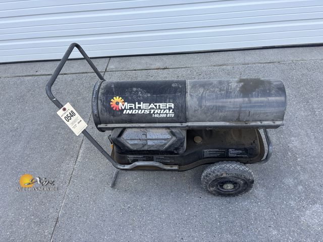 Lot 83-0548 - Mr Heater 140,000 BTU