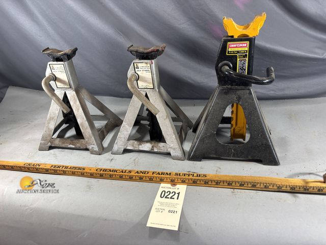 Lot 83-0221 - Two 3 Ton Jack Stands and One 3.5 Ton Jack Stand