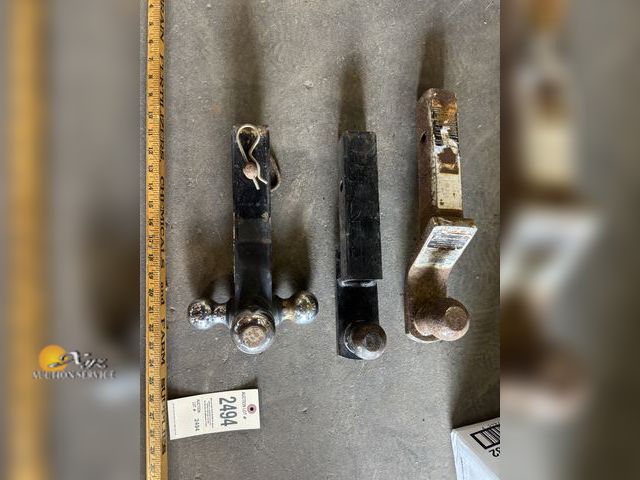 Lot 83-2494 - Three Hitches
