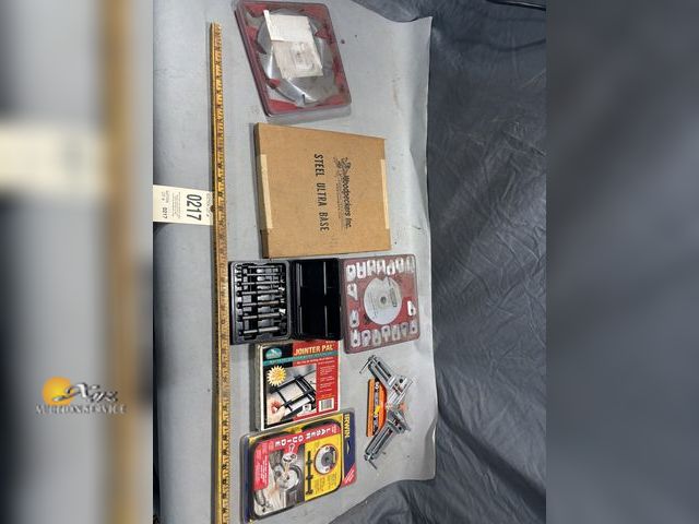 Lot 83-0217 - Miscellaneous Woodworking Tools