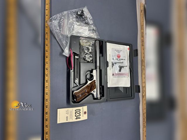 Lot 83-0234 - Ruger Mark II .22 LR Semi-Auto Pistol