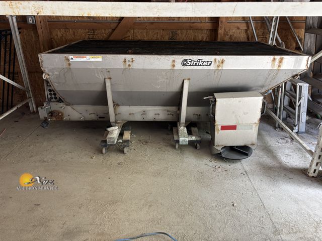 Lot 83-1006 - Western Striker Salt Spreader