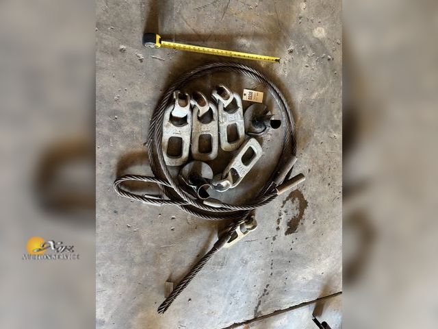 Lot 83-0338 - Vertical Lifting Cables