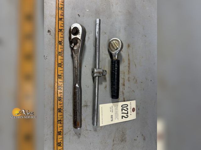 Lot 83-0272 - Two 1/2 inch Drive Ratchets and 1/2 inch Drive Breaker Bar