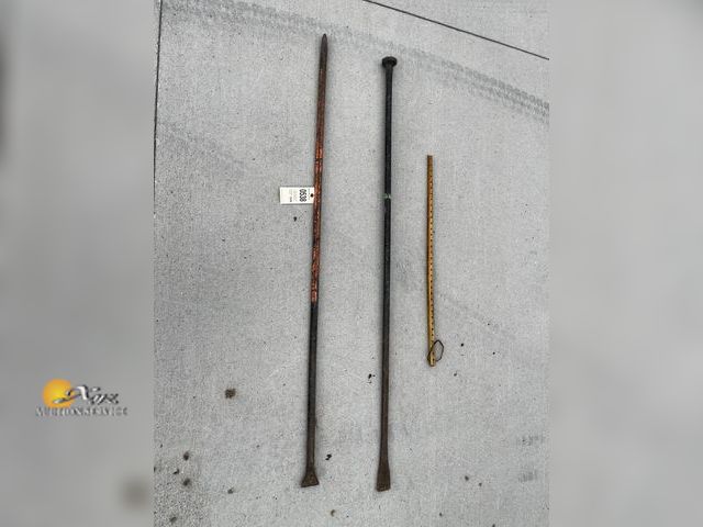 Lot 83-0538 - Lot of Pry Bars