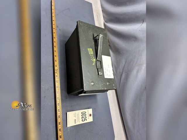 Lot 83-0025 - Ammo Box with Ammo Contents