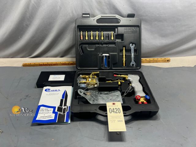 Lot 83-420 - DHC 2000 Torch