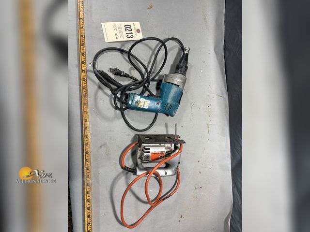 Lot 83-0213 - Jig Saw and Drywall Screwdriver