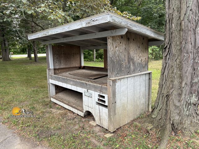 Lot 83-1056 - Roadside Farm Stand