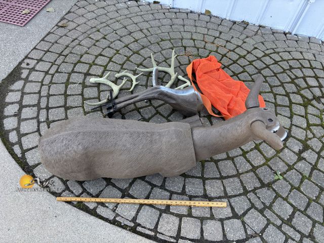 Lot 83-1012 - Deer Decoy