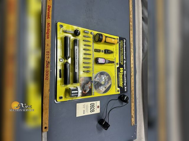 Lot 83-928 - Scope Mounting Kit and Scope Cover