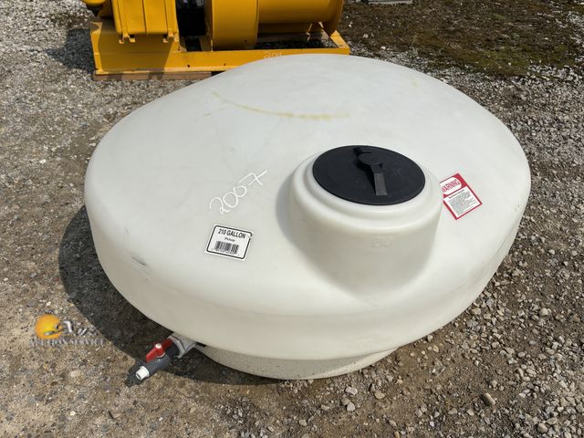 Lot 83-2007 - 210 Gallon Pickup Truck Liquid Storage Tank