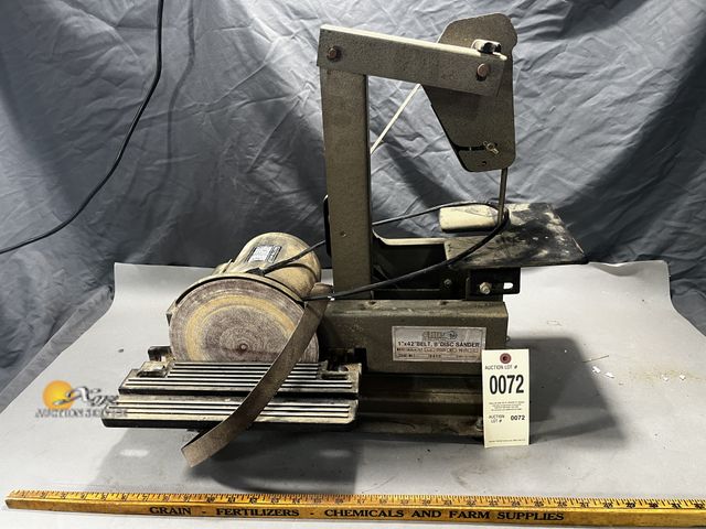 Lot 83-0072 - Single Phase Grip Belt and Disc Sander