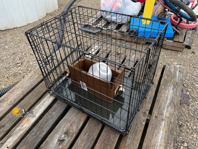 Lot 83-3005 - Small Animal Cage