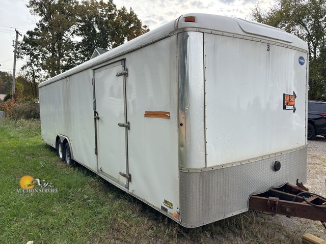 Lot 83-1047 - United Trailers 28ft UTL Enclosed Trailer