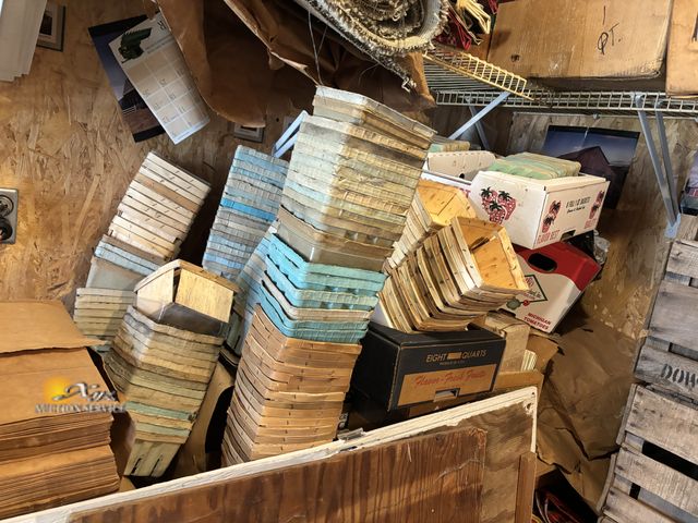 Lot 83-1021 - Lot of Pint Cartons