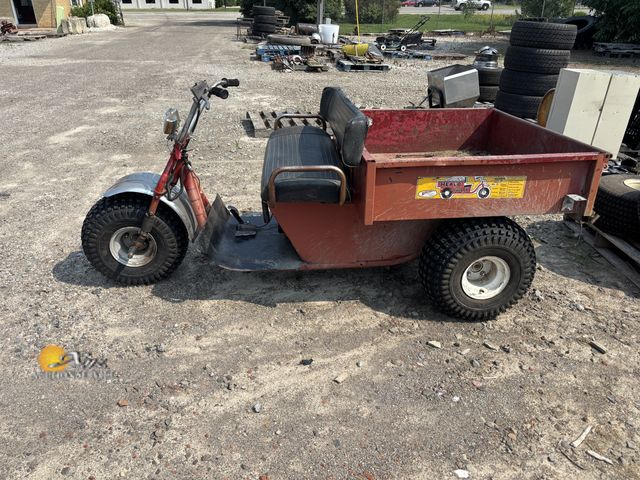 Lot 83-1008 - Head Hauler 3-Wheeler