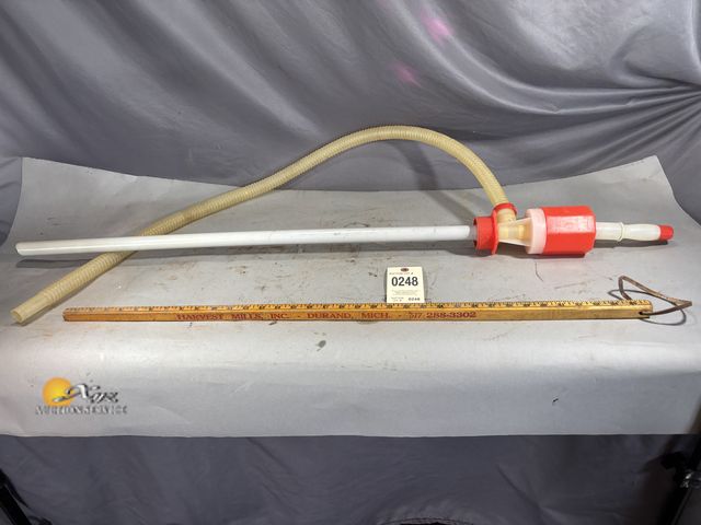 Lot 83-0248 - Siphon Drum Pump
