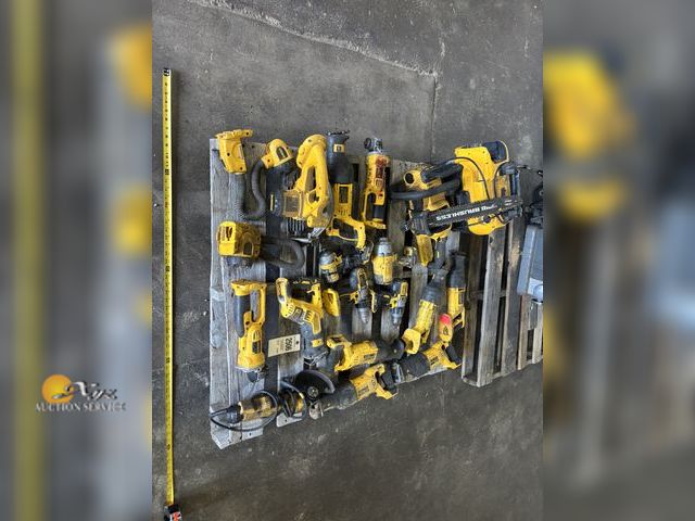 Lot 83-2506 - Lot of DeWALT Tools