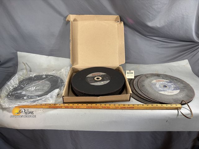 Lot 83-0259 - Lot of Cut off Wheels