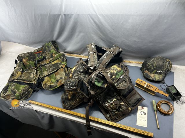 Lot 83-975 - Miscellaneous Turkey Hunting Gear