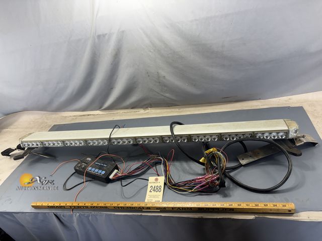 Lot 83-2488 - STL Emergency Light Bar