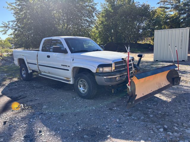 Lot 83-1029 - 1999 Dodge Ram 2500 Extended Cab Pickup Truck
