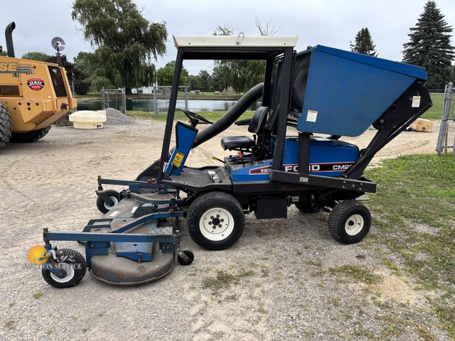 Lot 83-1008 - Ford Ford CM274 4x4 Mower