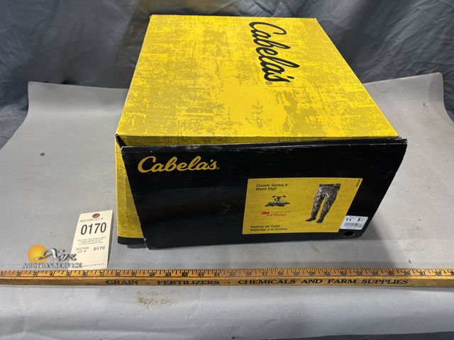 Lot 83-0170 - Cabelas Classic Series II Waist High Waders Size 11