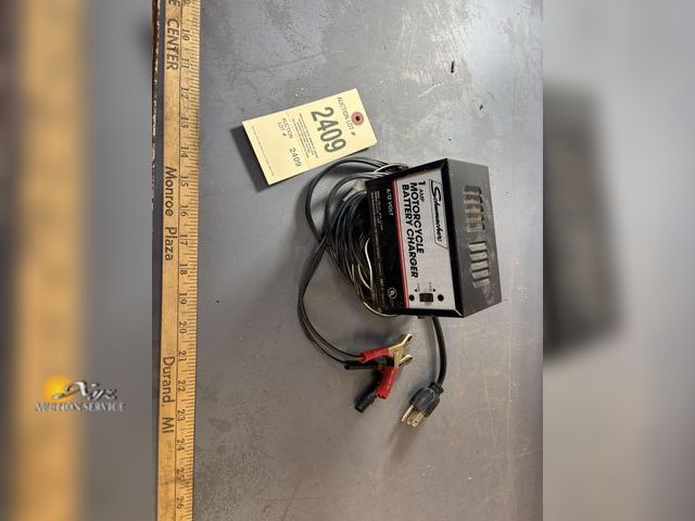 Lot 83-2409 - Battery Charger