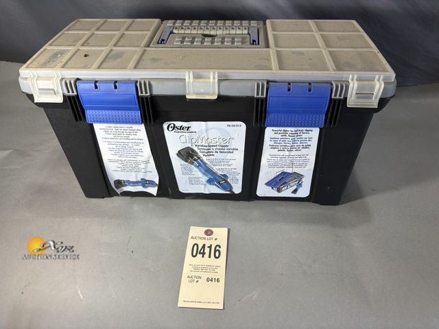 Lot 83-0416 - Oster Clip Master Variable Speed Clipper with Case
