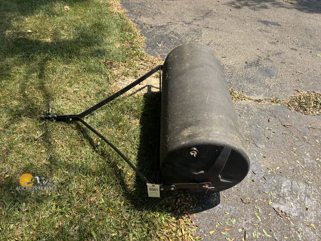 Lot 83-0561 - Lawn Roller