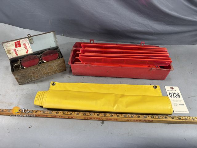 Lot 83-0239 - Oversized Load Banner, Emergency Triangle Set, and Reflector Flares