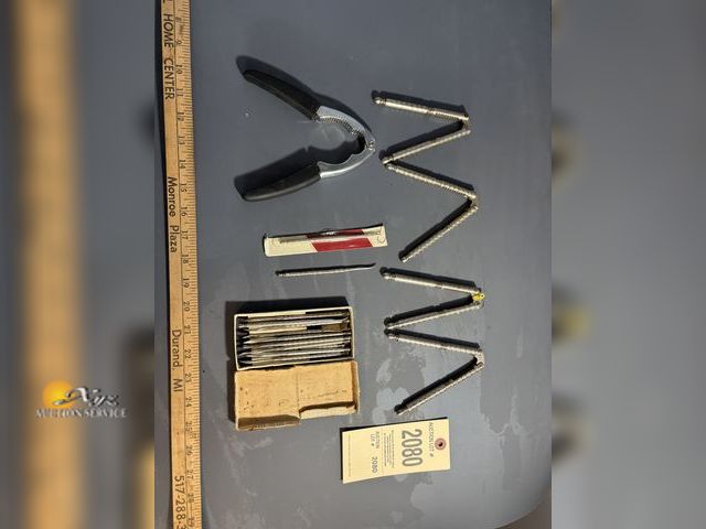 Lot 83-2080 - Lobster Crackers