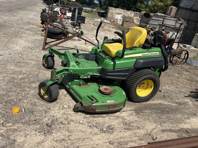 Lot 83-1013 - 2014 John Deere 930A Zero-Turn Lawn Mower