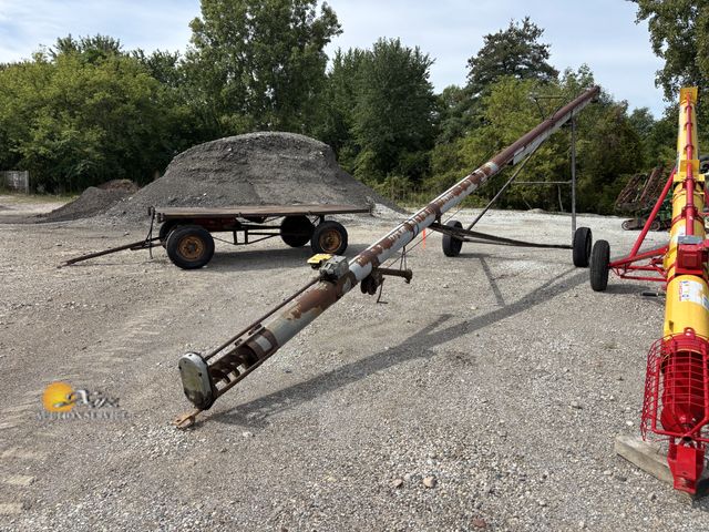 Lot 83-1045 - Grain Auger