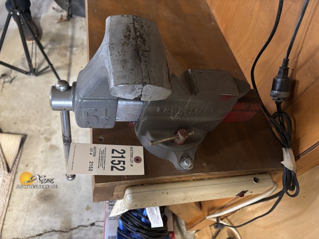 Lot 83-2152 - Craftsman Bench Vise