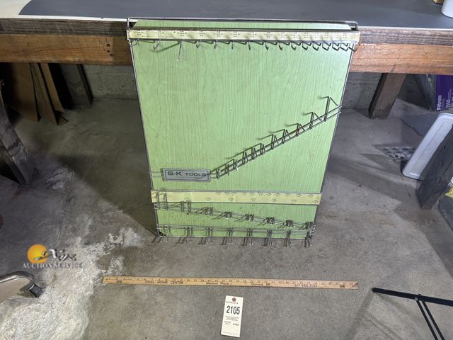 Lot 83-2105 - Vintage S-K Tools Retail Display Board