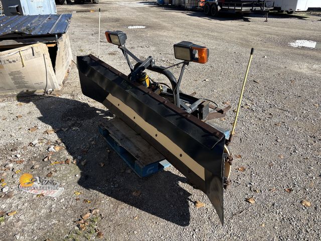 Lot 83-1033 - Mid-1980s 7.5 ft Meyer Poly Plow with Wings