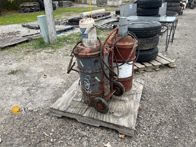 Lot 83-9203 - 30 Gallon Grease Pump Pair