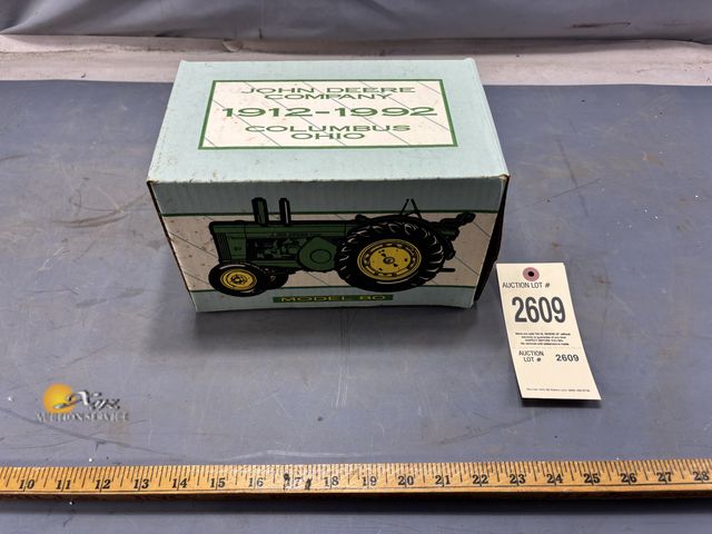 Lot 83-2609 - John Deere Model 80 Toy Tractor 80th Anniversary Columbus OH