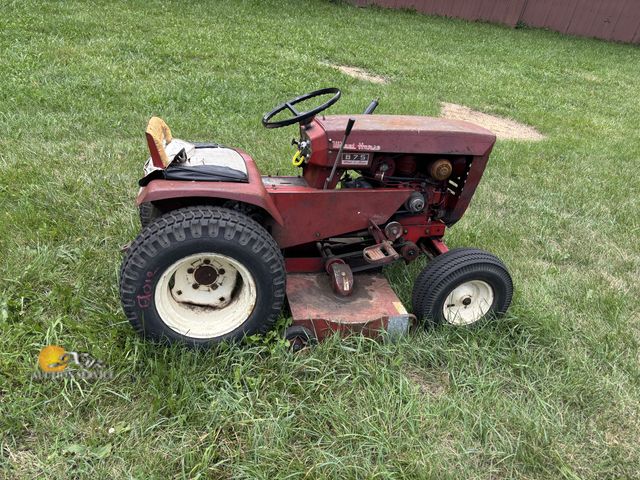 Lot 83-9012 - Wheel Horse 875 Riding Lawn Mower