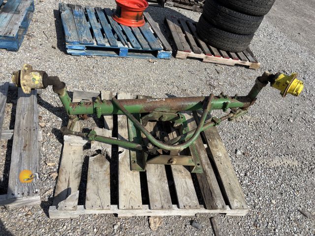 Xyz Auction Service - Lot 83-5009 - Front Axle off 4020