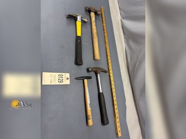 Lot 83-0129 - Lot of Hammers