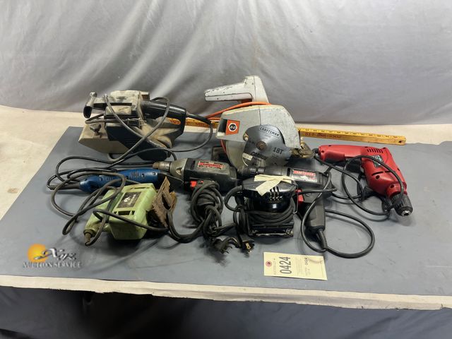Lot 83-0424 - Power Tool Lot