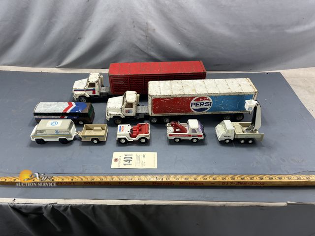 Lot 83-1401 - Vintage Toy Collection