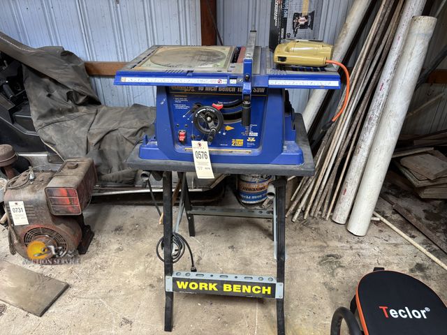 Lot 83-0576 - 10" Benchtop Table Saw with Sander and Jig Saw