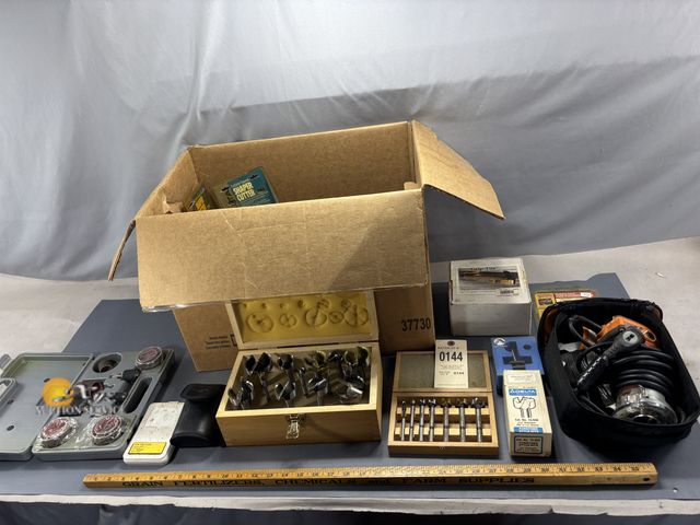Lot 83-0144 - Lot of Miscellaneous Tools